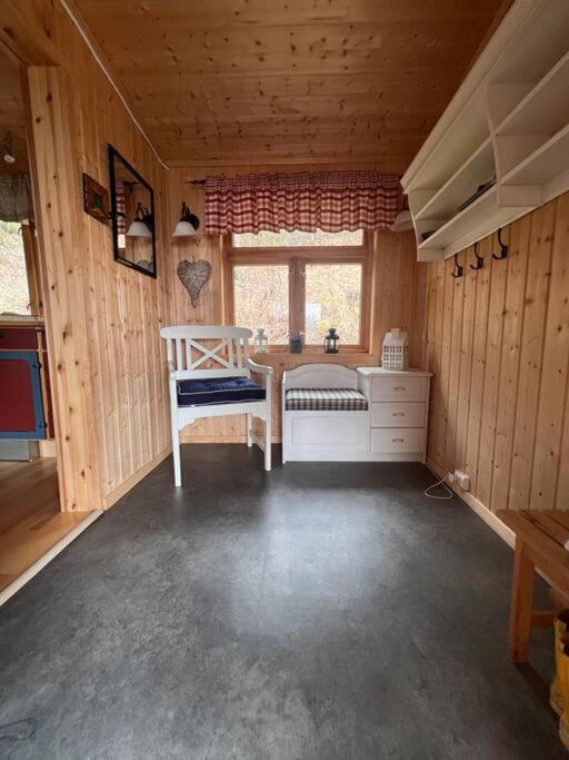 Cozy And Spacious Cabin Svensby Bagian luar foto